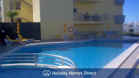 Lagos-Algarve large 2 bed apartment