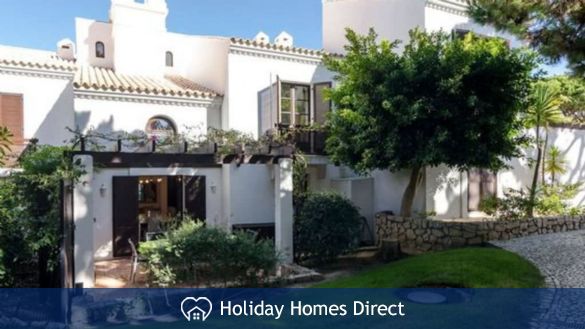 Pine Cliffs Townhouses, Olhos D'Agua, Albufeira.