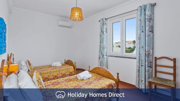 Villa Deas Vilamoura Villa single beds 