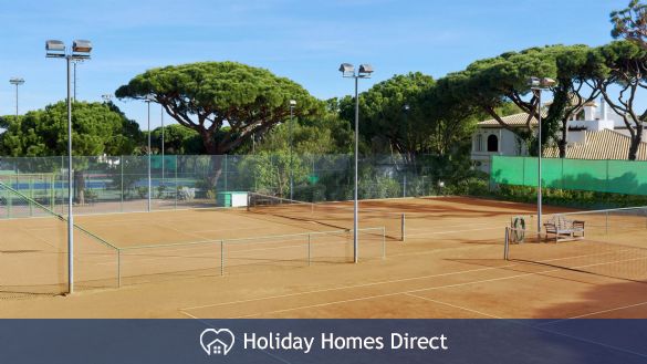 Tennis court in the pine cliffs resort in Portugal