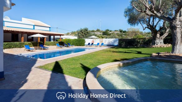 Private Pool In Casa English on the Algarve 